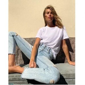 Aritzia Denim Forum the Yoko high rise jeans sz 28 distressed (g1982)